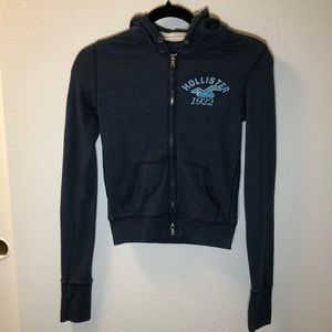 Hollister Women’s Zip up Hoodie Size small